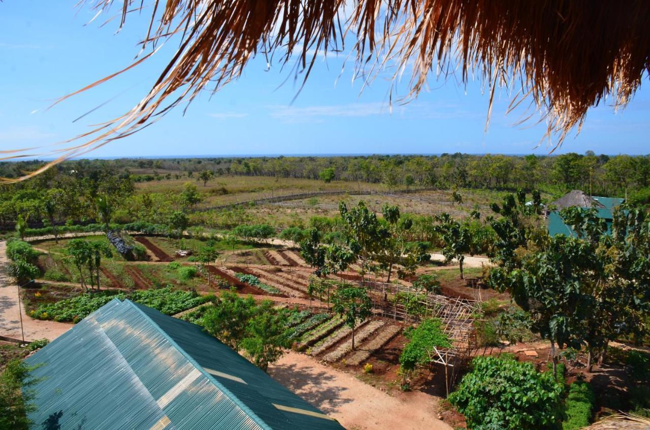 Maringi Sumba By The Sumba Hospitality Foundation Waikelo Екстериор снимка